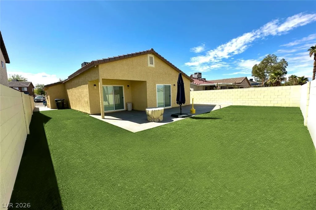 607 Oldham, Henderson, NV 89014