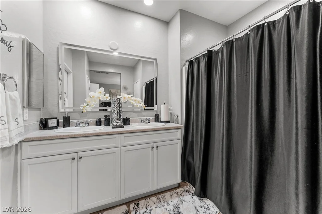 8961 Harmony Hall, Las Vegas, NV 89178