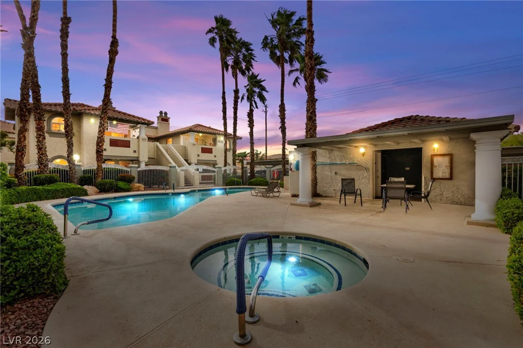 6812 Elm Creek, Las Vegas, NV 89108