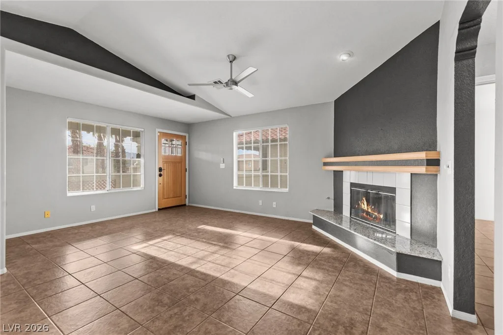 6812 Elm Creek, Las Vegas, NV 89108