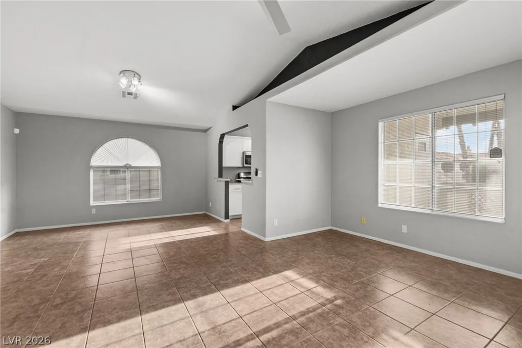 6812 Elm Creek, Las Vegas, NV 89108