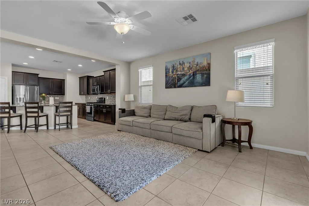 9950 Coyote Echo, Las Vegas, NV 89166