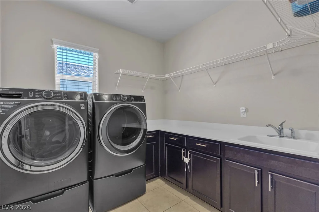 9950 Coyote Echo, Las Vegas, NV 89166