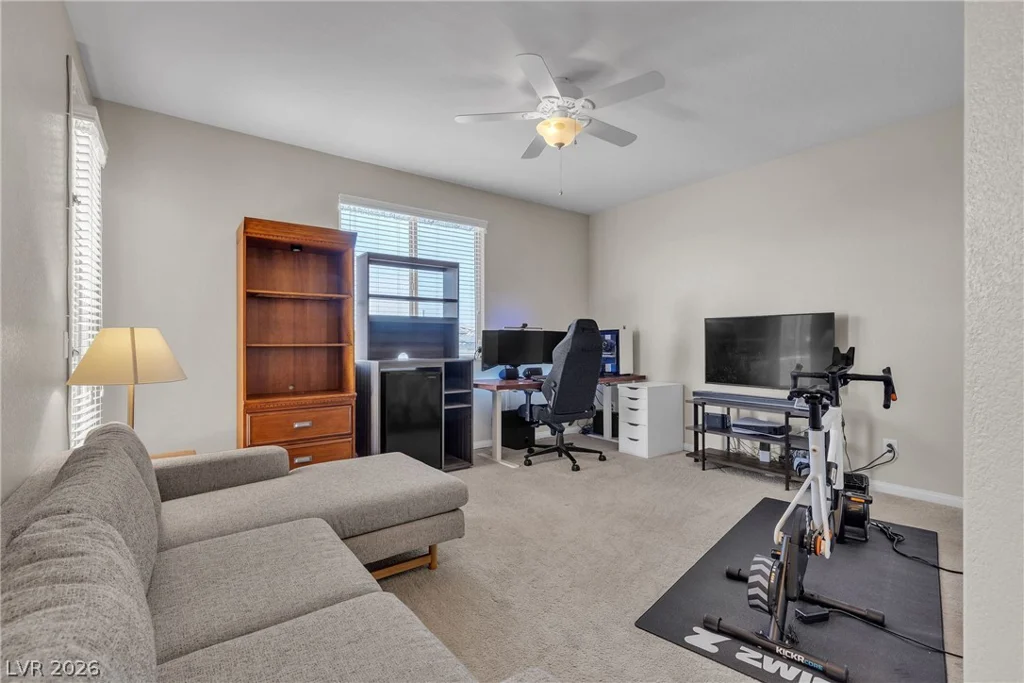 9950 Coyote Echo, Las Vegas, NV 89166