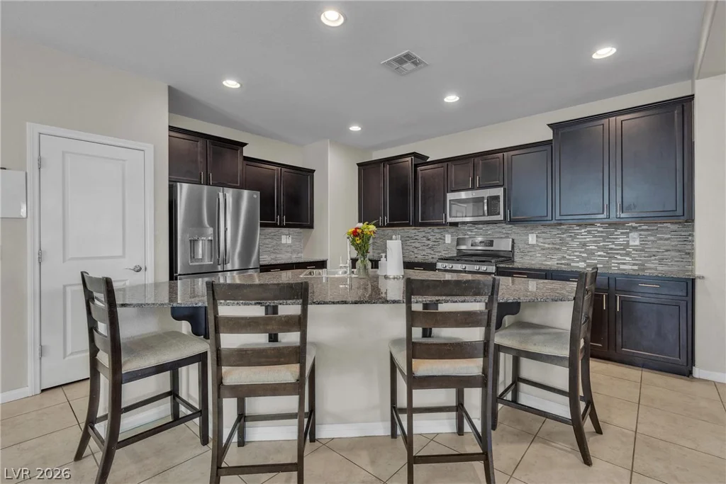 9950 Coyote Echo, Las Vegas, NV 89166