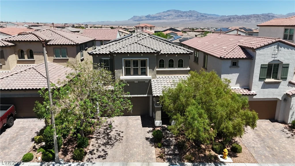 9950 Coyote Echo, Las Vegas, NV 89166