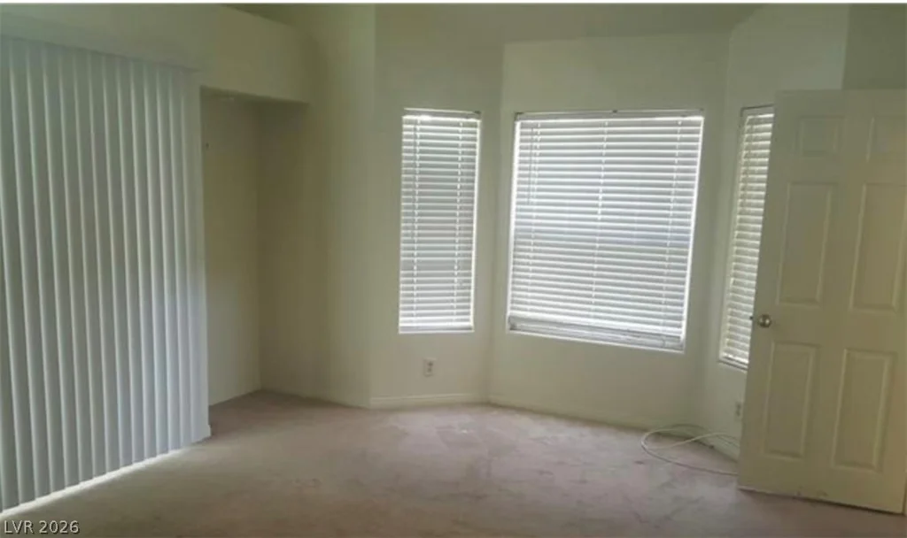 6974 Emerald Springs, Las Vegas, NV 89113