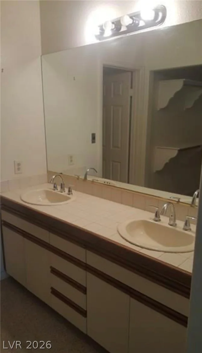 6974 Emerald Springs, Las Vegas, NV 89113