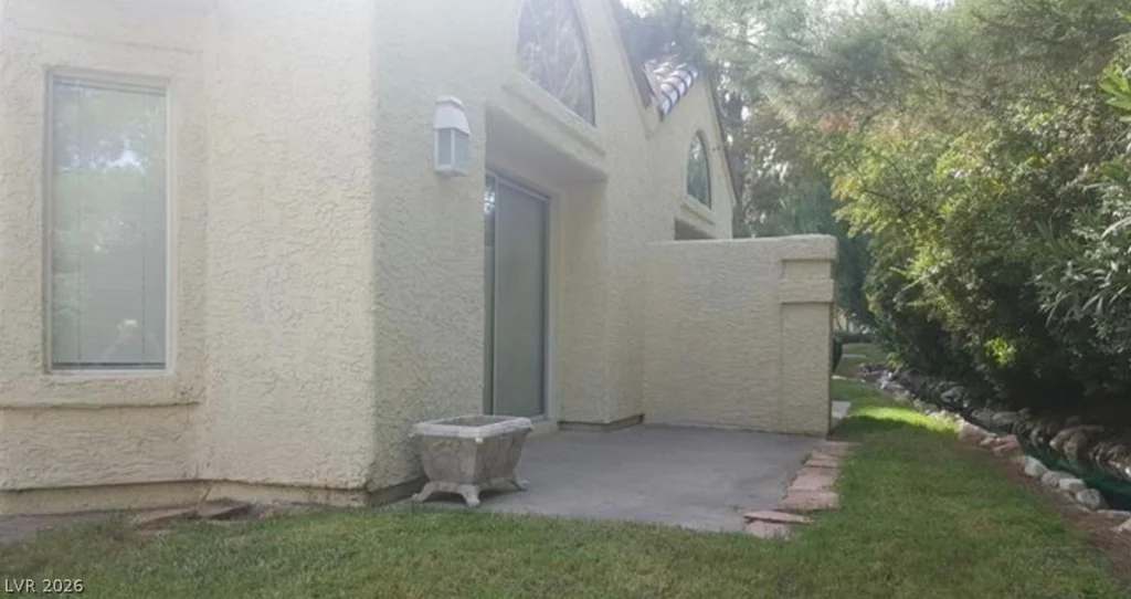 6974 Emerald Springs, Las Vegas, NV 89113