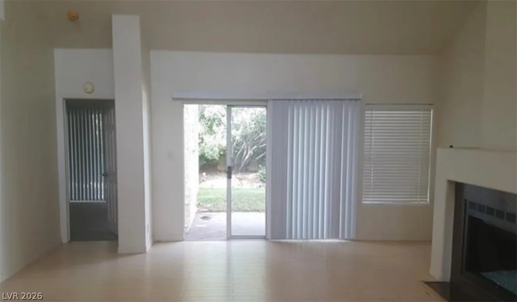 6974 Emerald Springs, Las Vegas, NV 89113