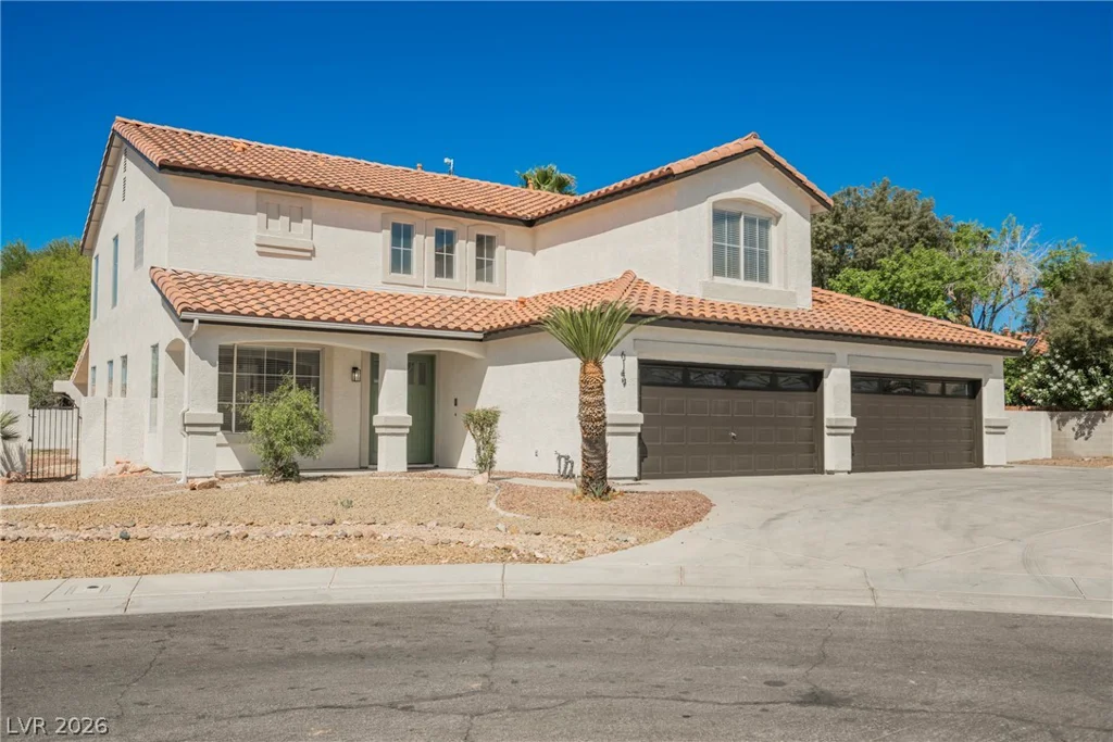 6149 Rising, North Las Vegas, NV 89031