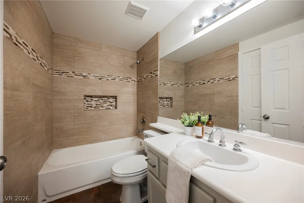 6149 Rising, North Las Vegas, NV 89031