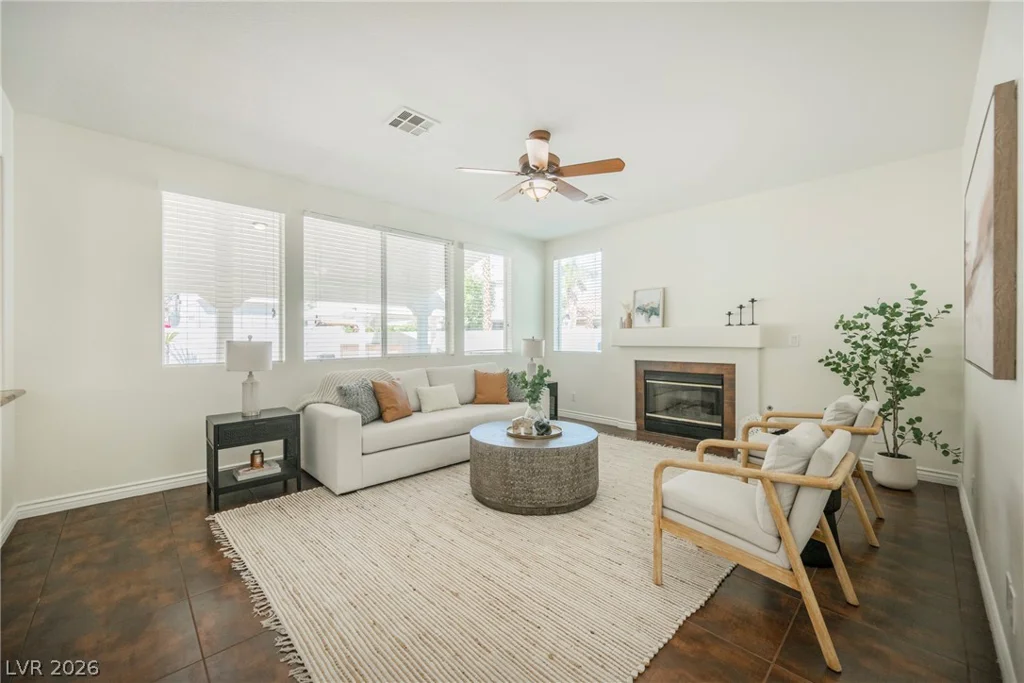 6149 Rising, North Las Vegas, NV 89031