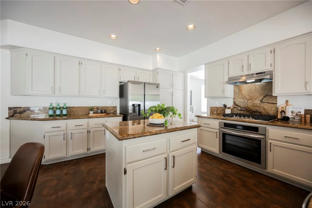 6149 Rising, North Las Vegas, NV 89031