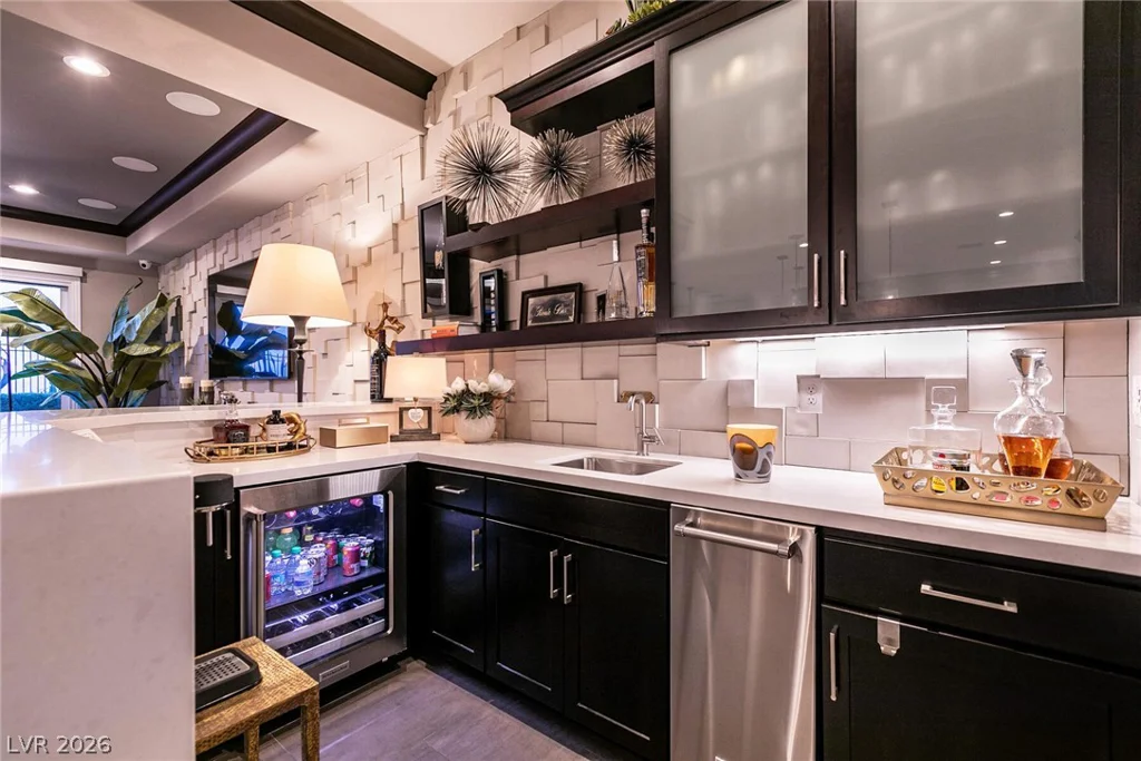 282 Lindura, Las Vegas, NV 89138