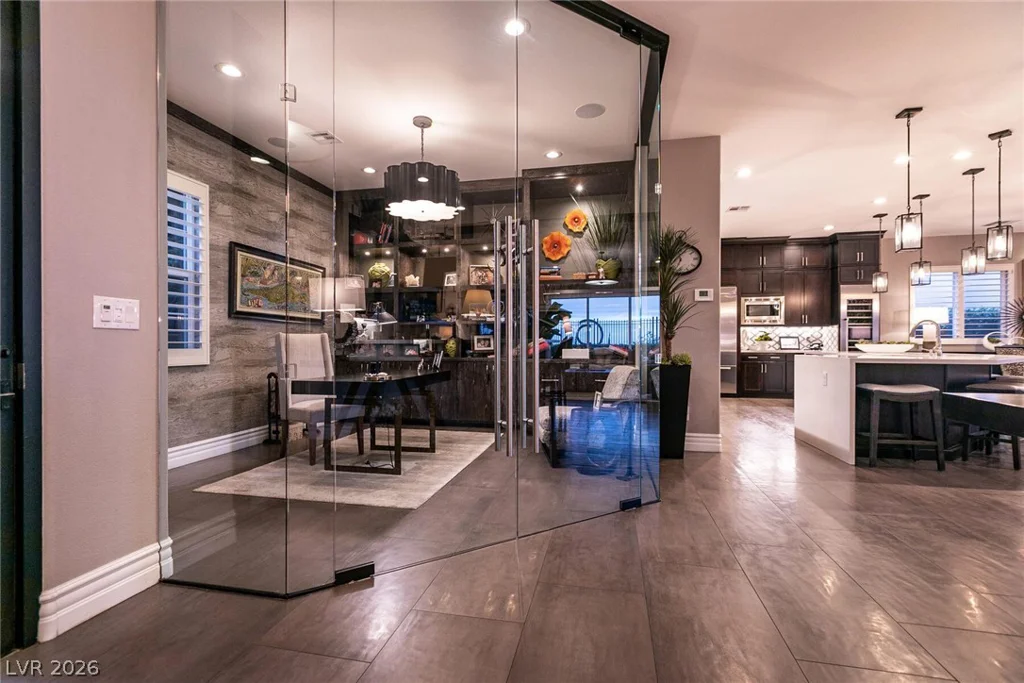 282 Lindura, Las Vegas, NV 89138