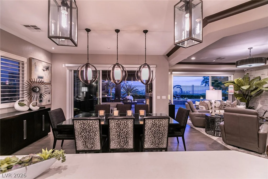 282 Lindura, Las Vegas, NV 89138
