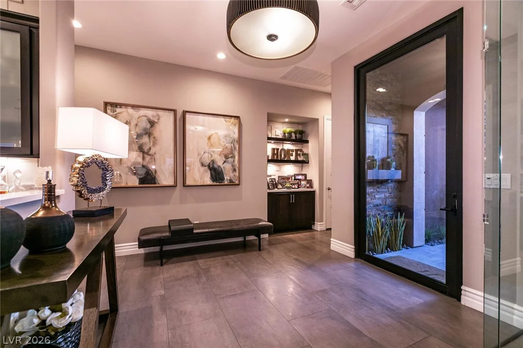 282 Lindura, Las Vegas, NV 89138