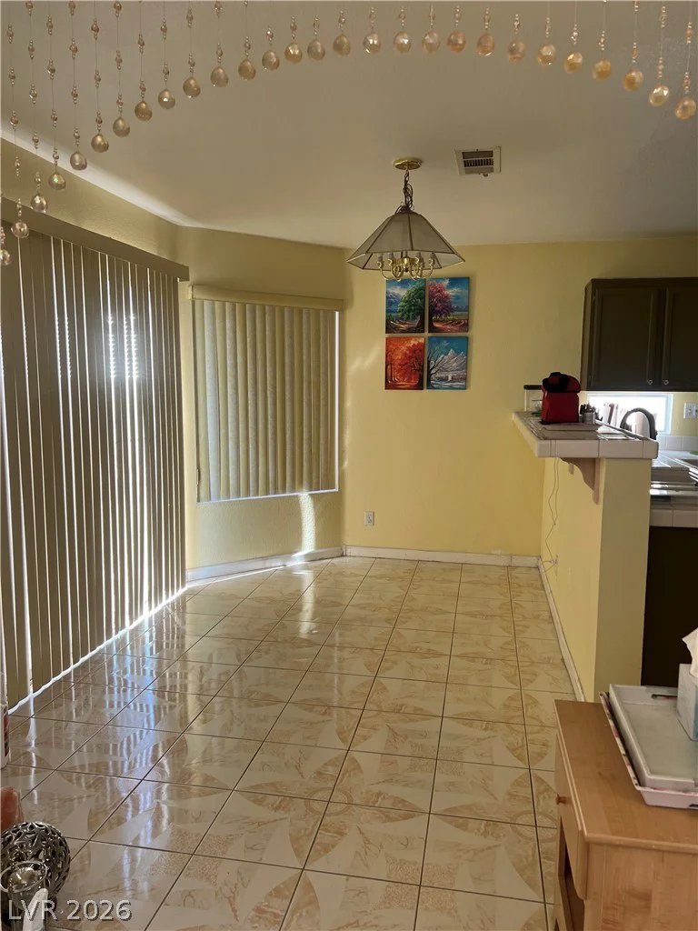 2567 Raywood, Las Vegas, NV 89142
