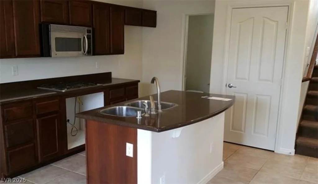 1871 Granemore, Las Vegas, NV 89135