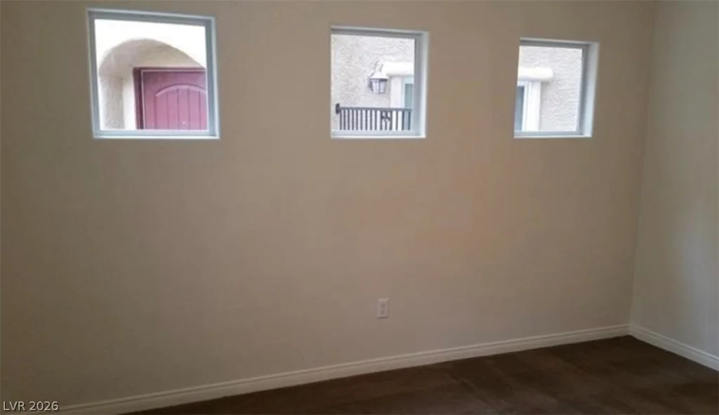 1871 Granemore, Las Vegas, NV 89135