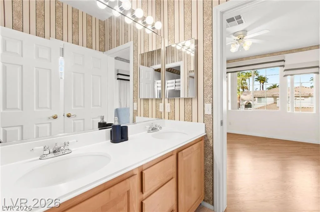 9509 Camino Capistrano, Las Vegas, NV 89147