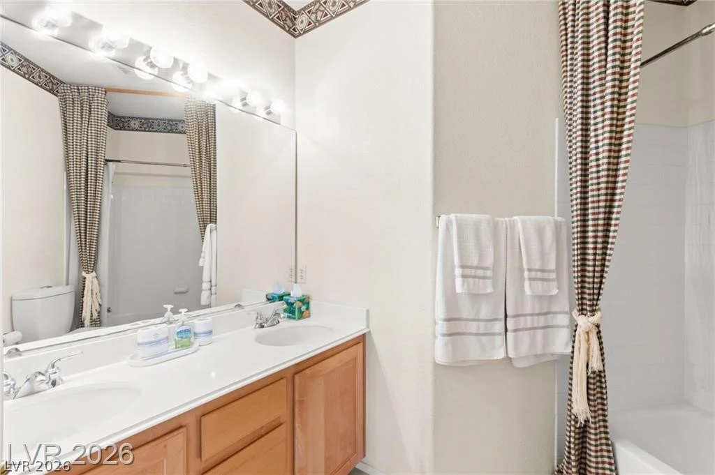 9509 Camino Capistrano, Las Vegas, NV 89147