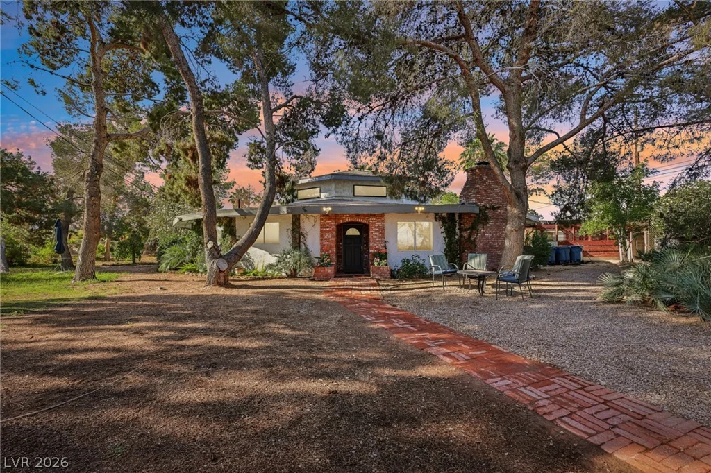 55 Siddall, Las Vegas, NV 89183
