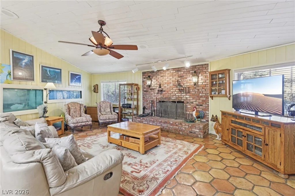 55 Siddall, Las Vegas, NV 89183