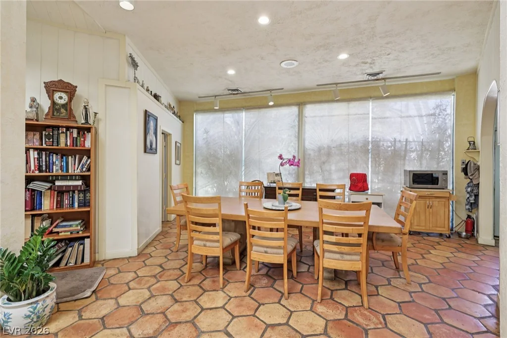 55 Siddall, Las Vegas, NV 89183