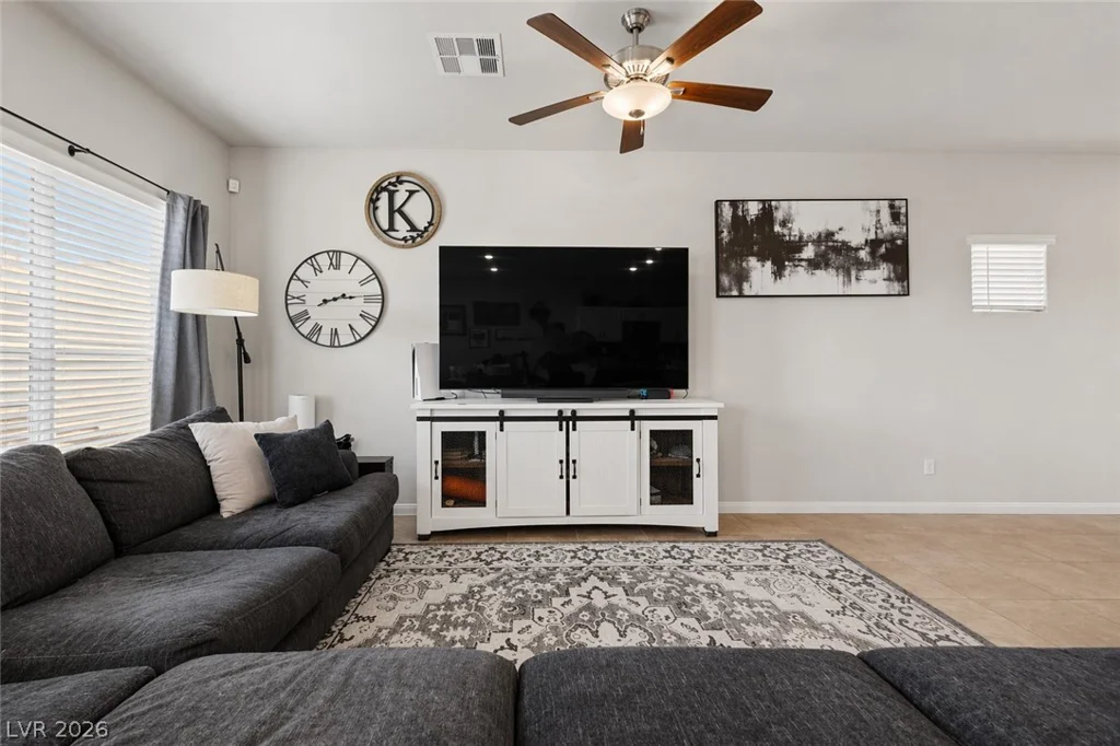 10991 Bristol Park, Las Vegas, NV 89166
