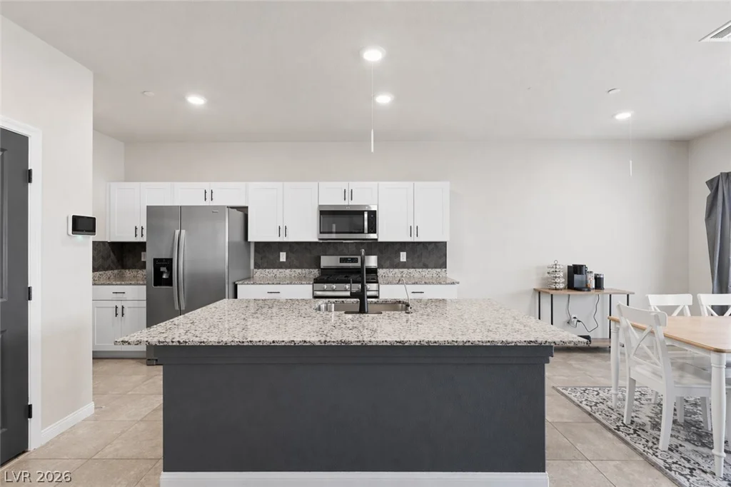 10991 Bristol Park, Las Vegas, NV 89166