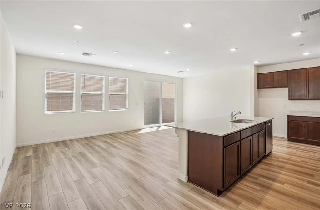 2662 Brazos Hills, Las Vegas, NV 89121