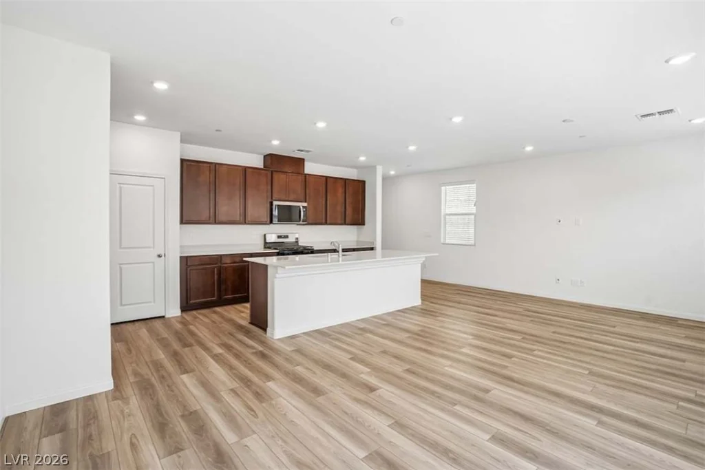 2662 Brazos Hills, Las Vegas, NV 89121