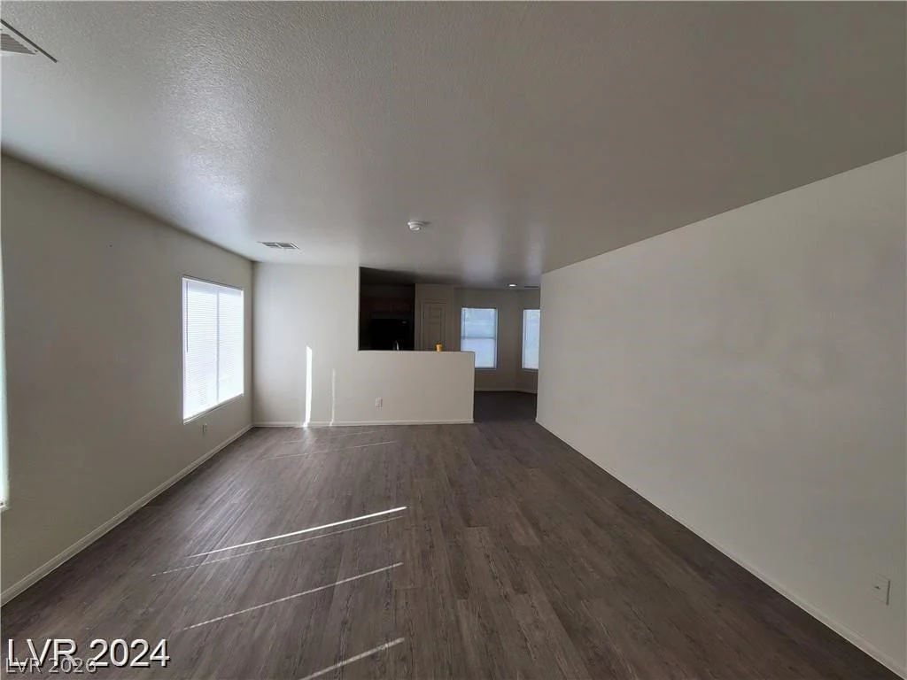 2711 Morning Break, Las Vegas, NV 89142