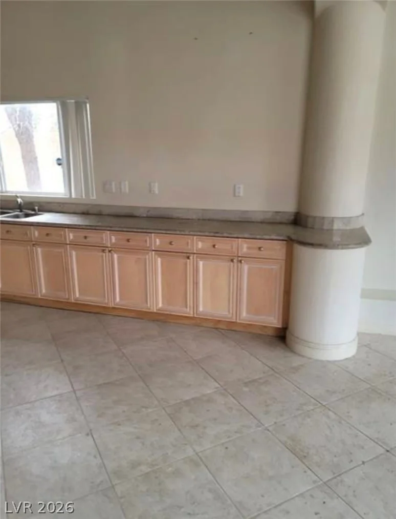 5718 San Florentine, Las Vegas, NV 89141
