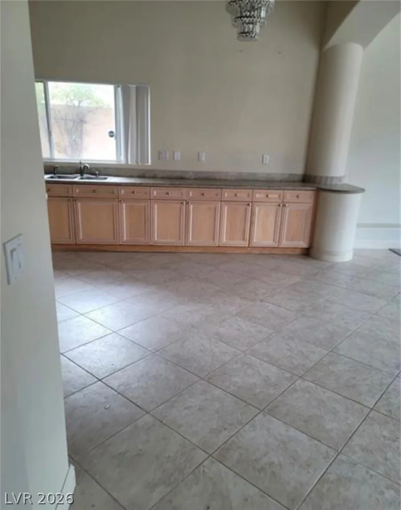 5718 San Florentine, Las Vegas, NV 89141
