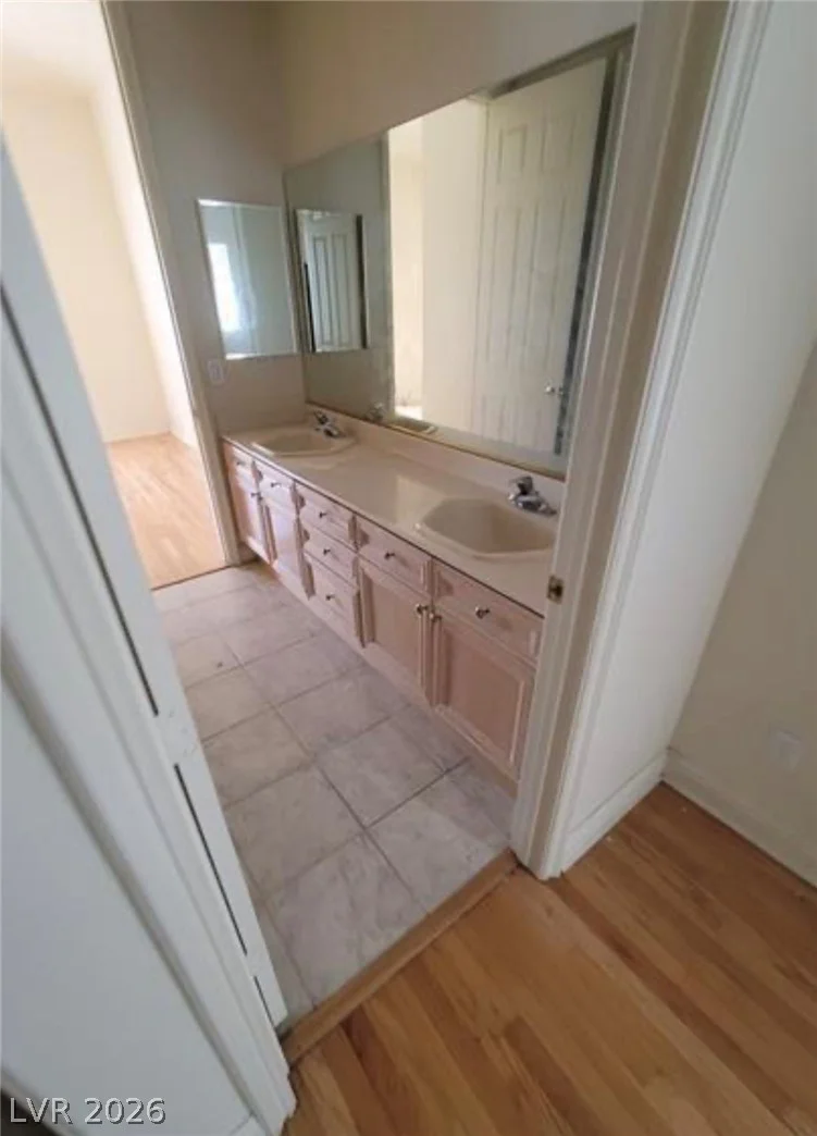 5718 San Florentine, Las Vegas, NV 89141
