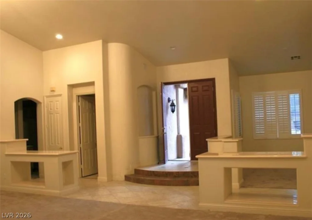 5718 San Florentine, Las Vegas, NV 89141