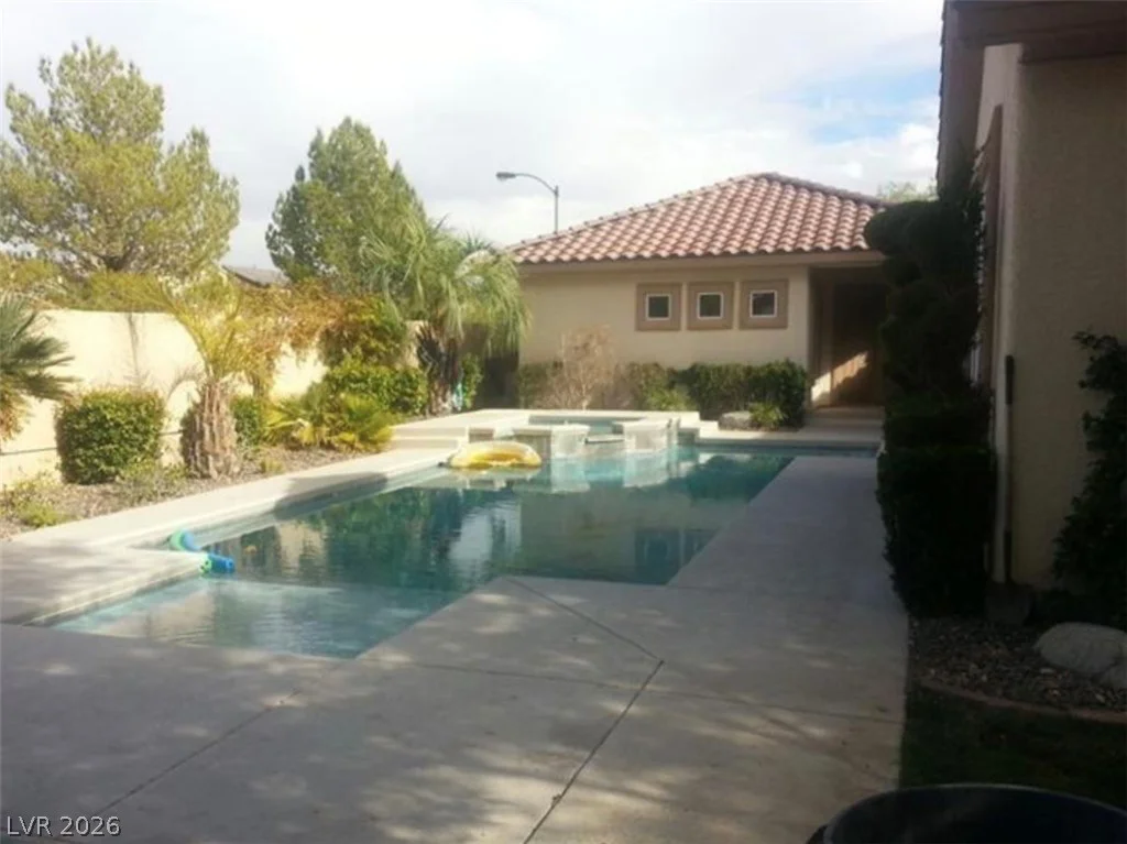 5718 San Florentine, Las Vegas, NV 89141