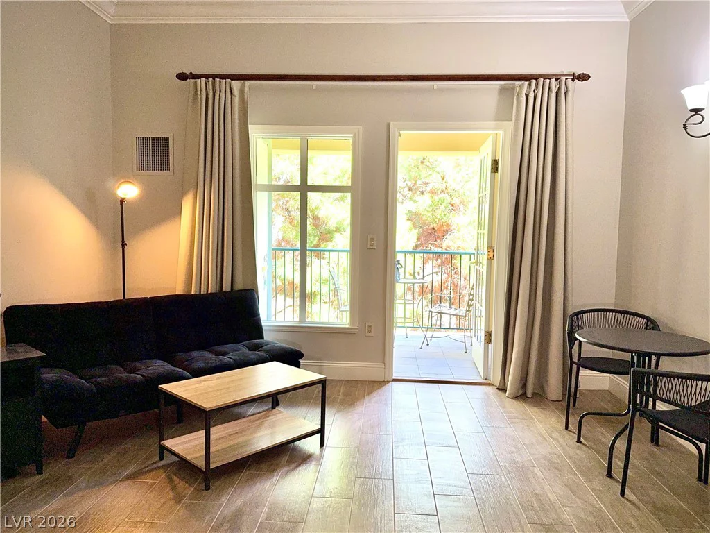 30 Strada Di Villaggio, Henderson, NV 89011