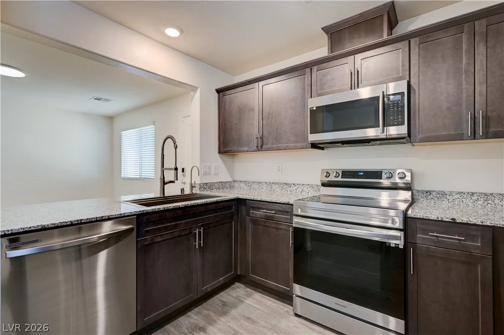 2737 Green Envy, North Las Vegas, NV 89086
