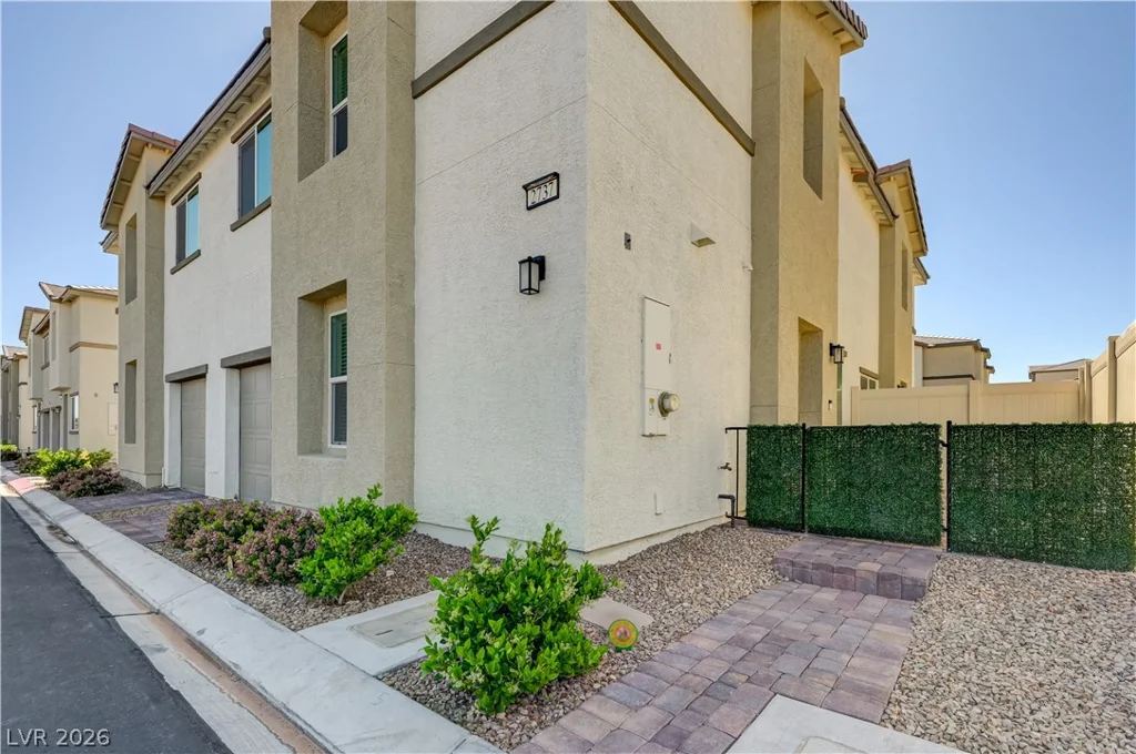2737 Green Envy, North Las Vegas, NV 89086