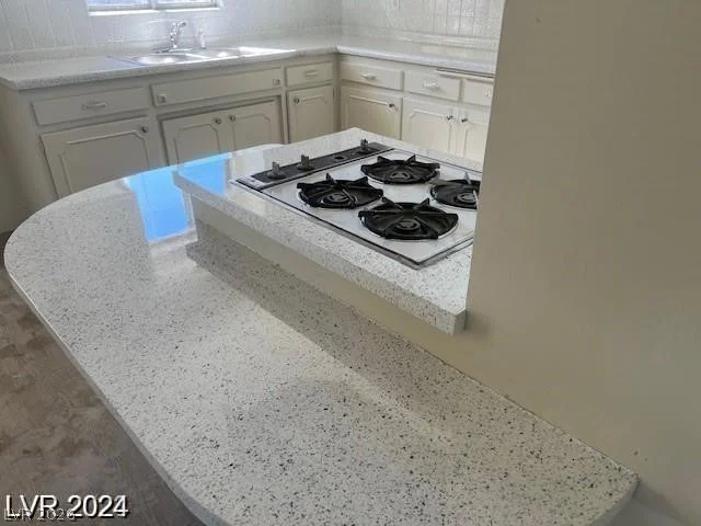 4321 El Conlon, Las Vegas, NV 89102