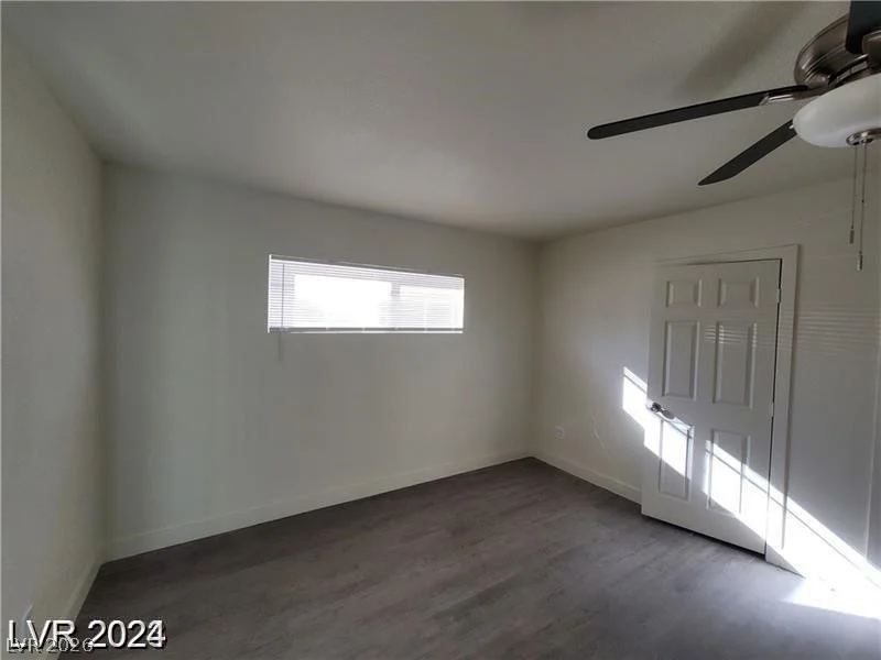 4321 El Conlon, Las Vegas, NV 89102