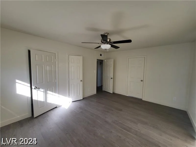 4321 El Conlon, Las Vegas, NV 89102