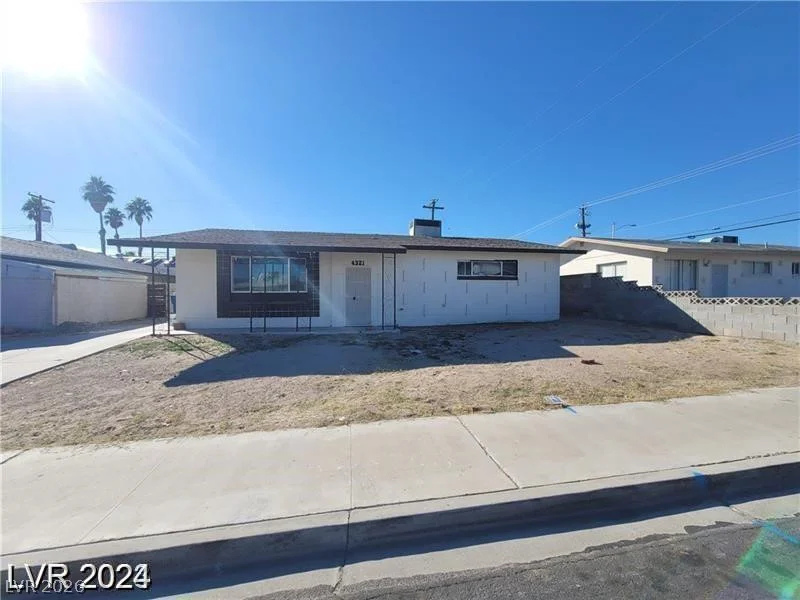4321 El Conlon, Las Vegas, NV 89102