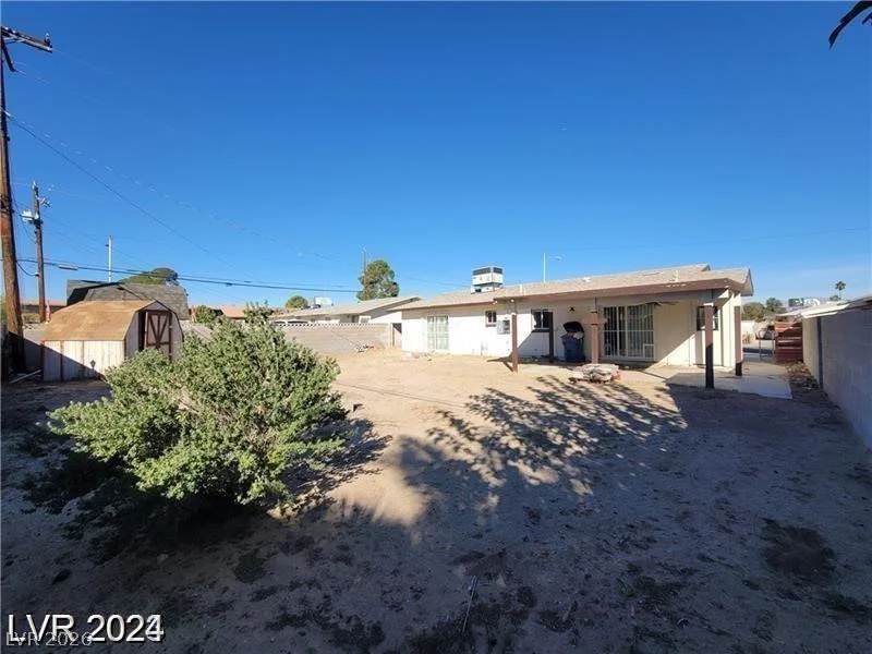 4321 El Conlon, Las Vegas, NV 89102