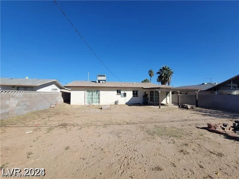 4321 El Conlon, Las Vegas, NV 89102