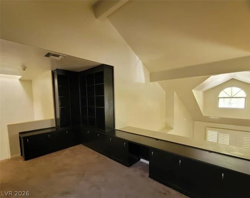 6902 Emerald Springs, Las Vegas, NV 89113